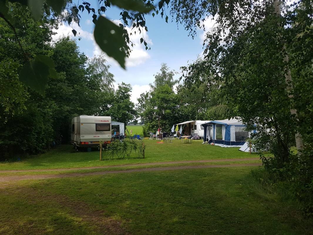 Natuurkampeerterrein De Rietkraag — Місце для кемпінгу in Lemelerveld