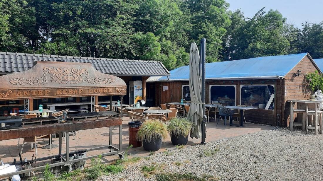 Camping Abtswoudsehoeve (FKK / naturist) — Area da campeggio in Delft