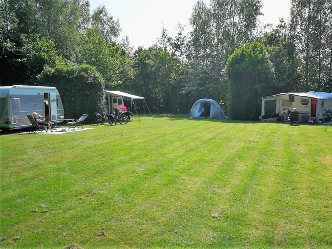 Bij Aquamarijn — Campingplass in Stieltjeskanaal