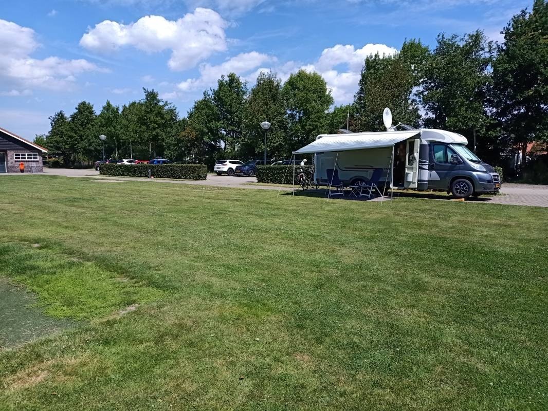 Familiencamping De Weeltenkamp — Camping Site in Teuge