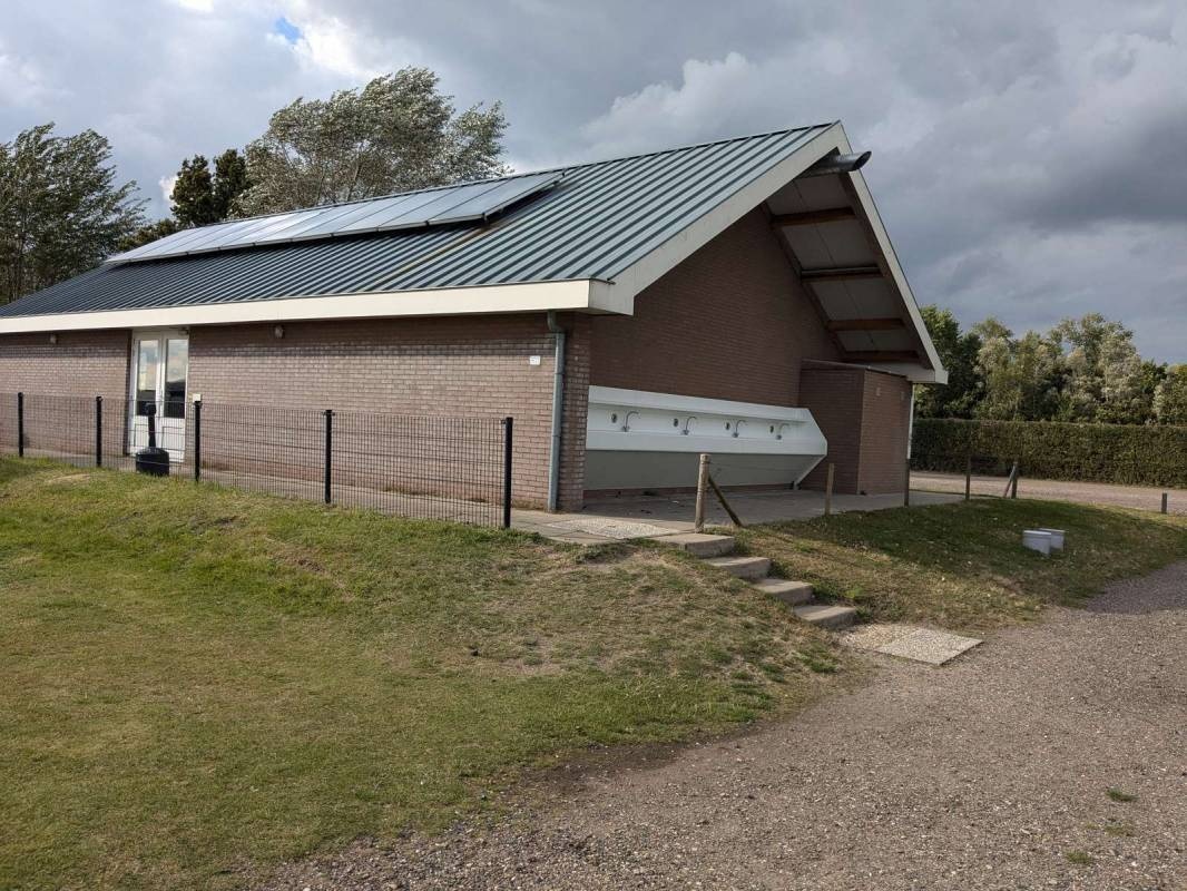 Aqua Centrum Bremerbergse Hoek — Cámping in Biddinghuizen / Flevoland