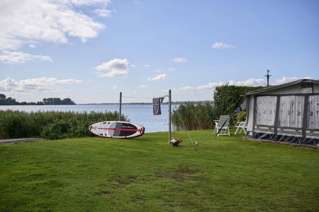Aqua Centrum Bremerbergse Hoek — Campingplatz in Biddinghuizen / Flevoland