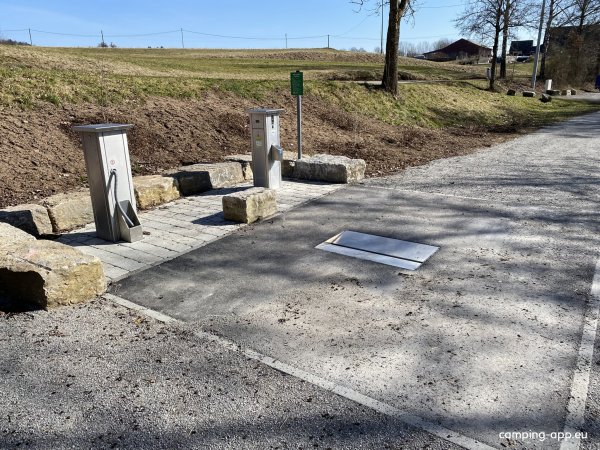 Stellplatz Naturbadesee Gschwend — Foto 6