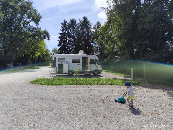 Stellplatz Naturbadesee Gschwend — Foto 3