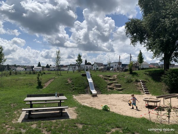 Stellplatz Naturbadesee Gschwend — Foto 4