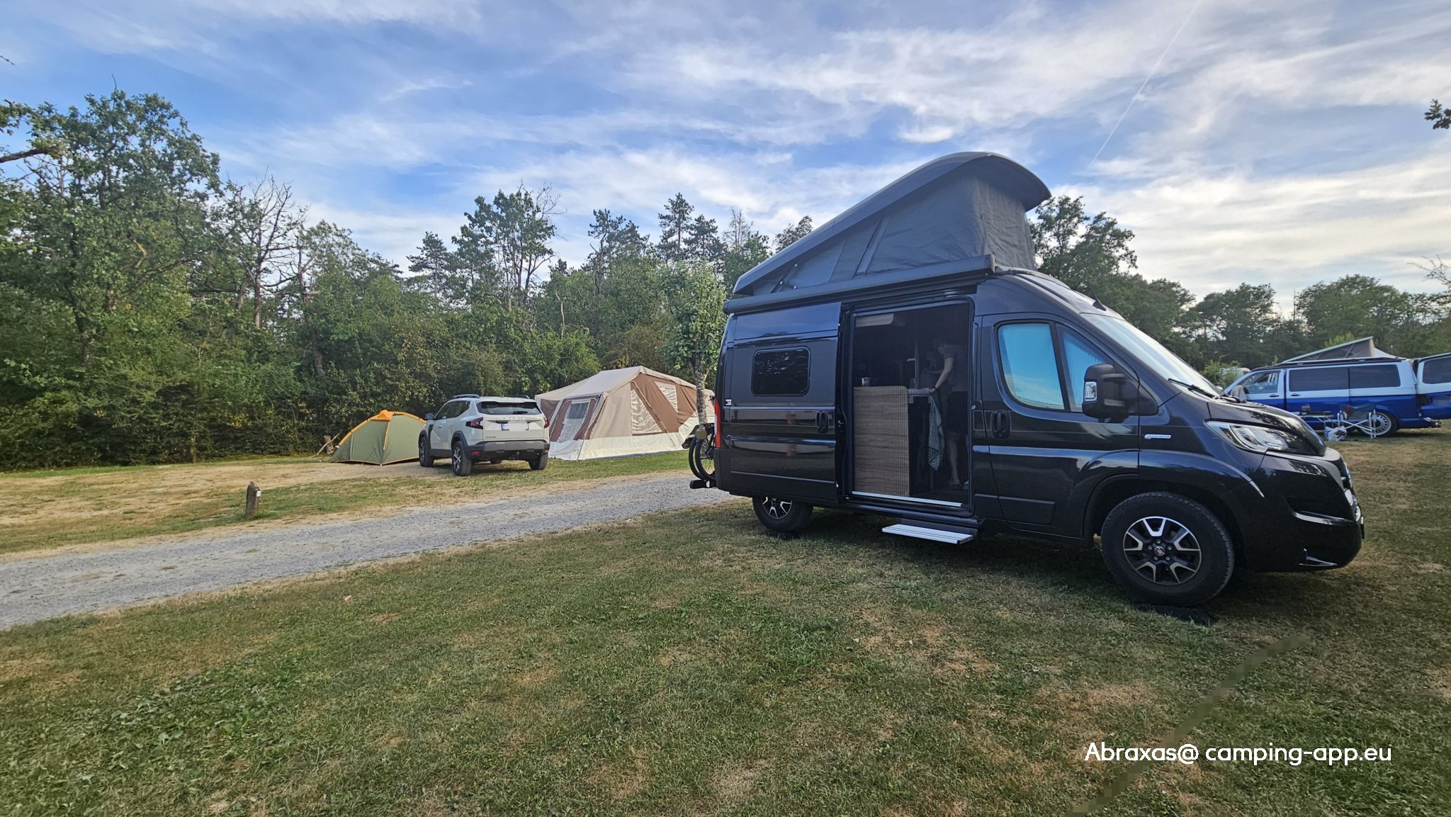 Camping Papillon Rochefort — Camping Site in Ave-et-Auffe/Rochefort / Waals Gewest