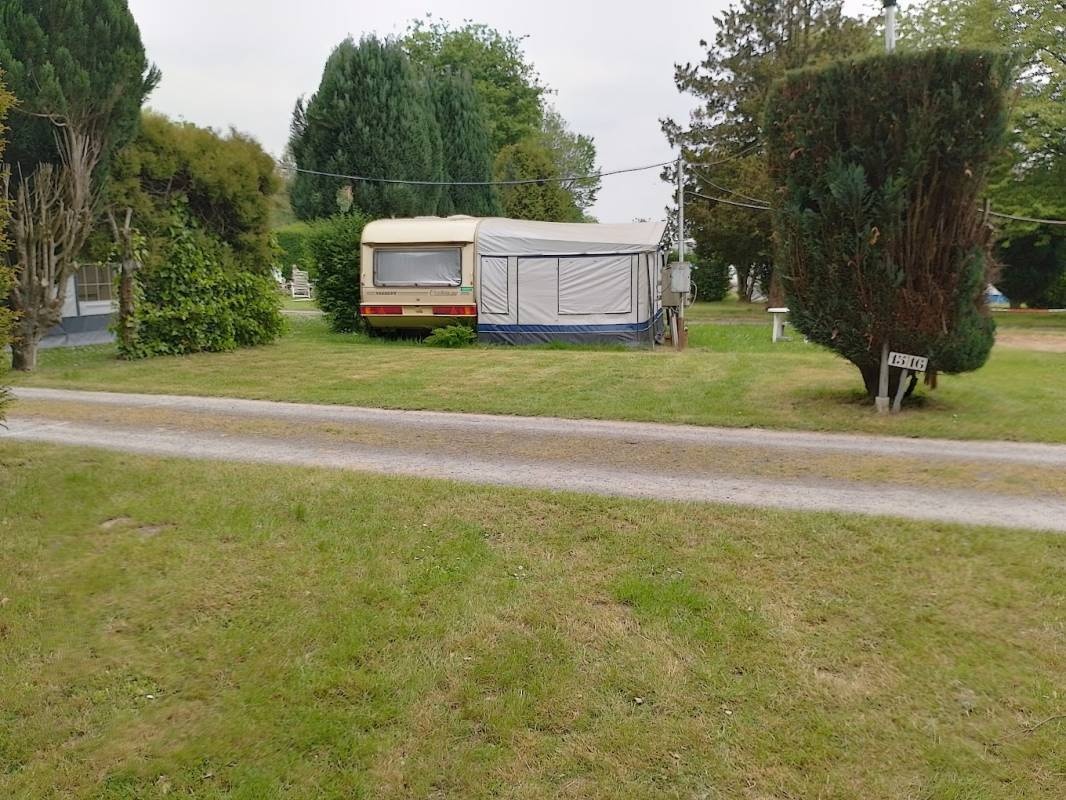 Camping Raspaljebos — Campingplatz in Galmaarden / Vlaanderen