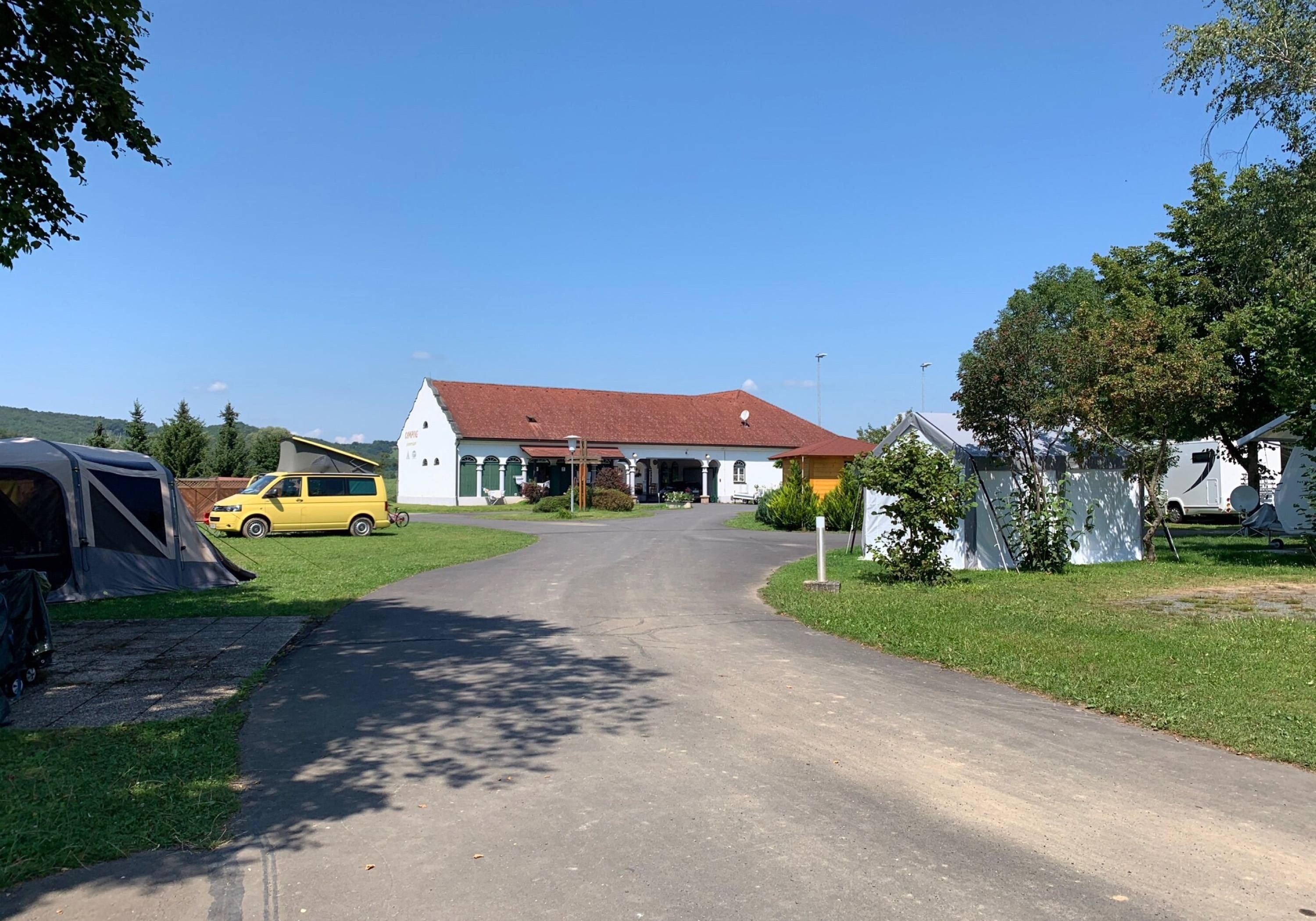 Campingplatz-Jennersdorf — Campingplass in Jennersdorf / Burgenland