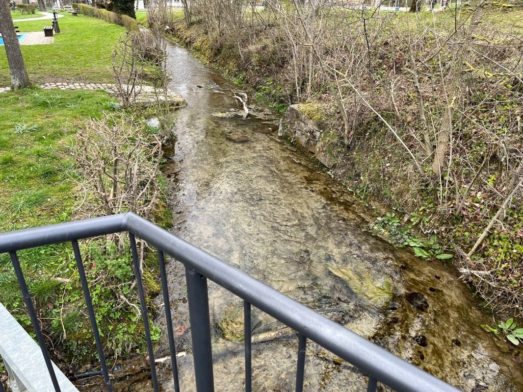 Wohnmobil Stellplatz Nieheim — Stellplatz in Höxter
