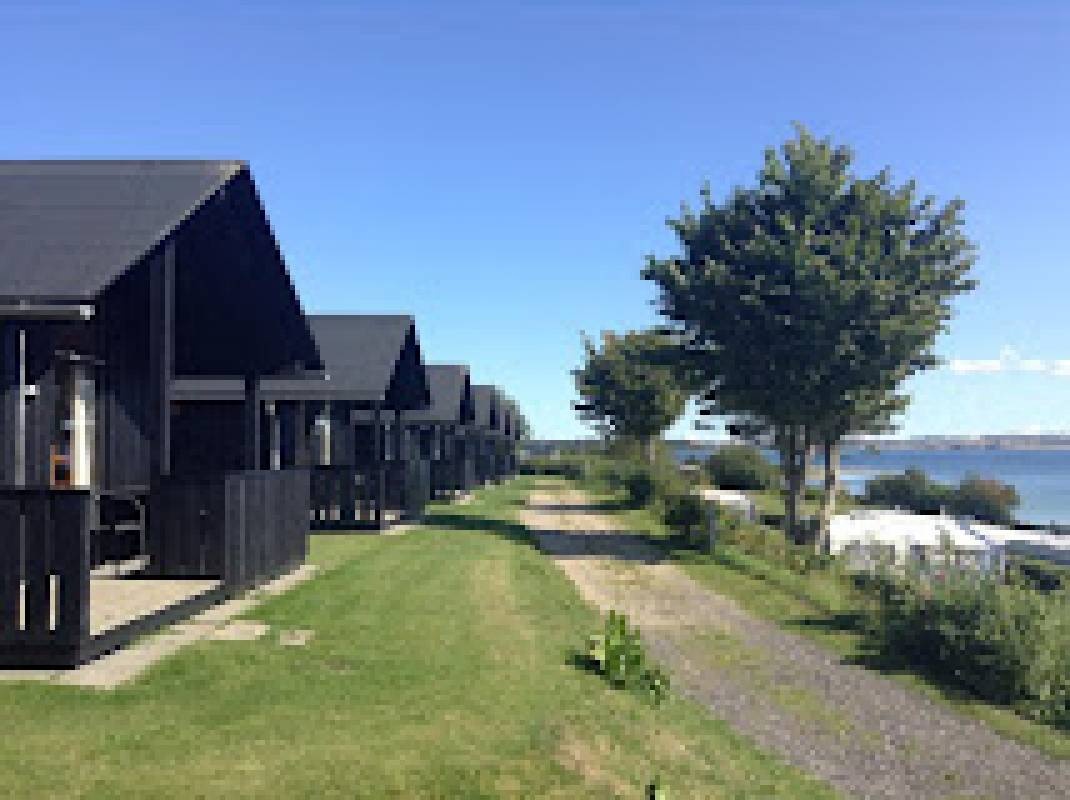 Kaløvig Strandgård Camping — Kamp yeri in Ronde