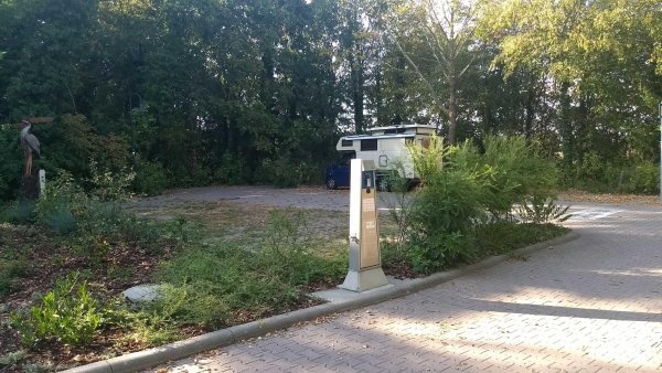 An den Biedensand Bädern — Area di sosta in Lampertheim
