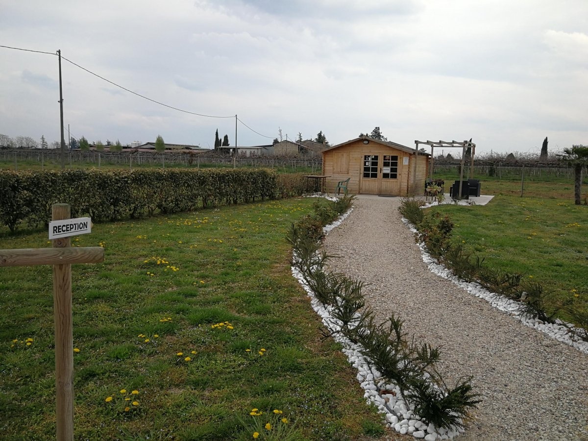 Agricampeggio Court Comotto — Campervan Site in Alpo