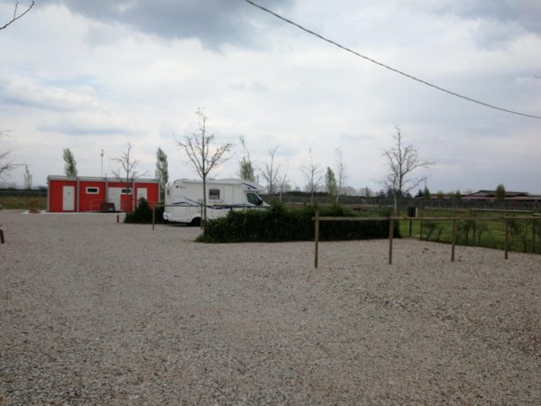 Agricampeggio Court Comotto