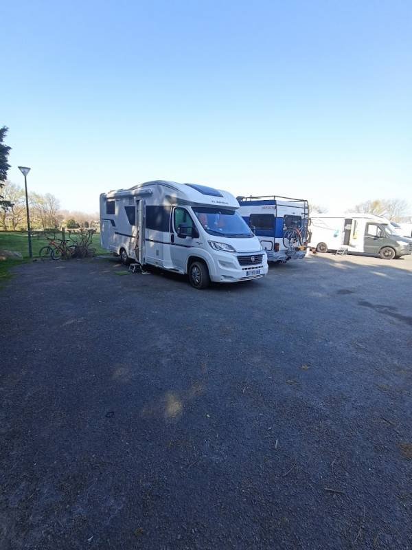 Stellplatz Courseulles-sur-Mer