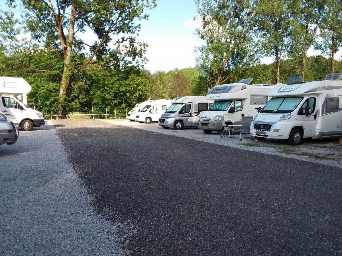 Reisemobil-Stellplatz Salzburg — Sp. parking dla kamperów in Salzburg