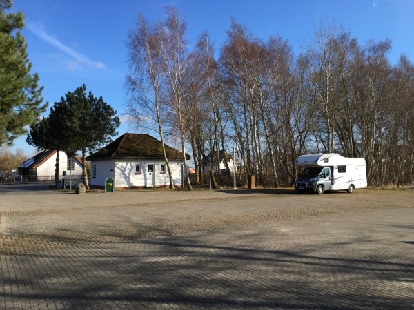 Yachthafen Karlshagen — Karavan Sitesi in Karlshagen
