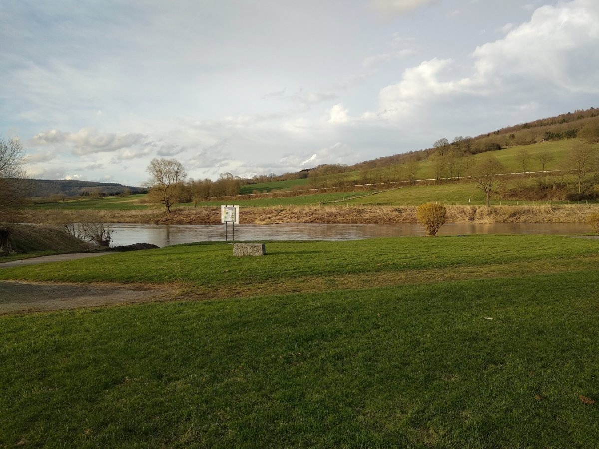 Camping Weißehütte — Campingplass in Oberweser