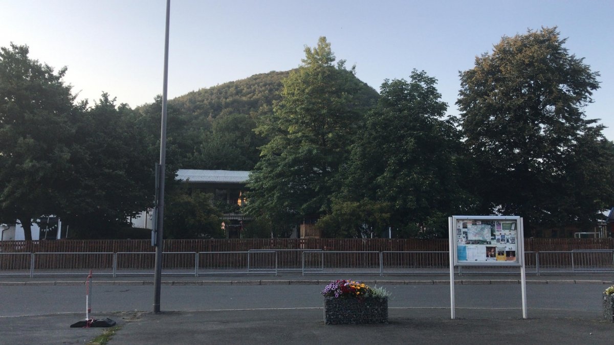 Stellplatz an der Schule — 露营车营地 in Bad Berneck