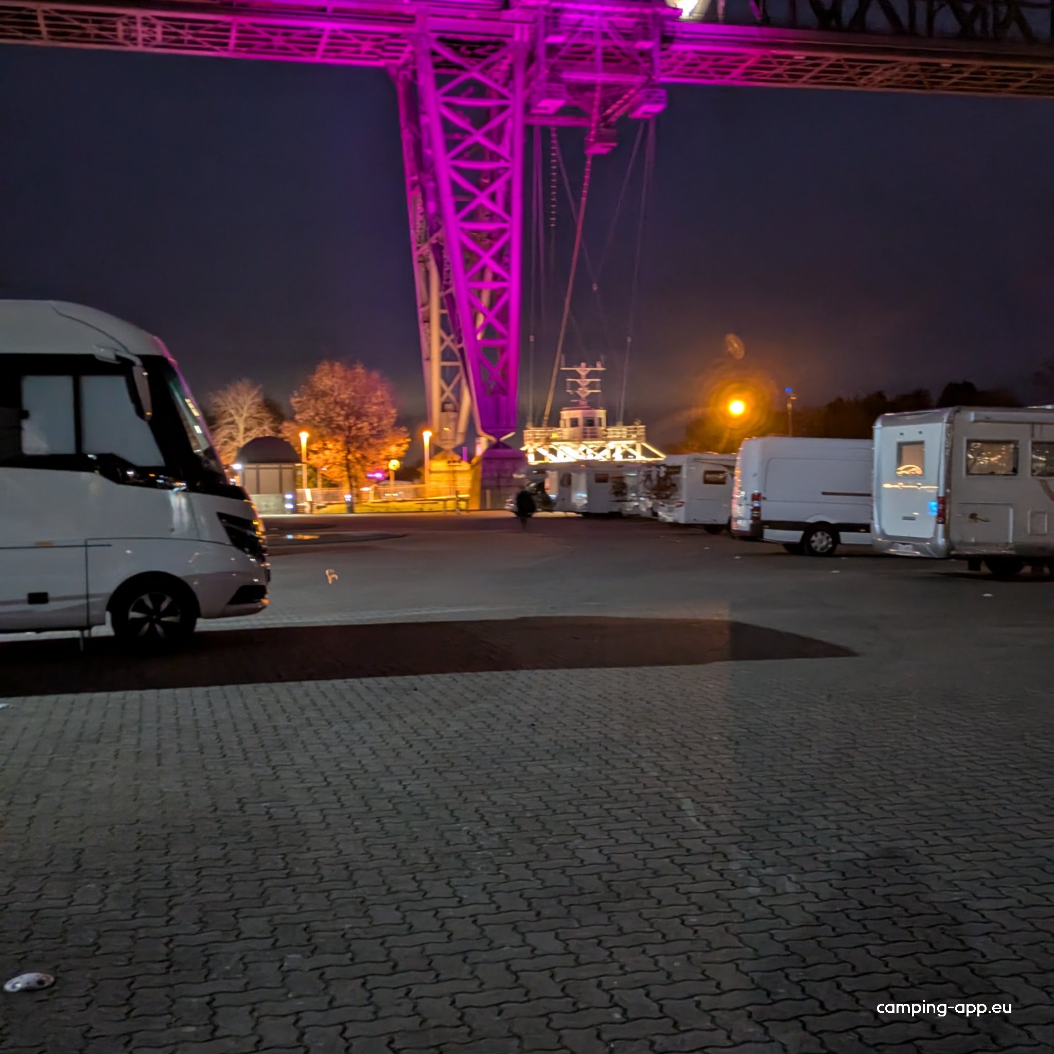 Wohnmobilhafen am Kreishafen NOK — Foto 3
