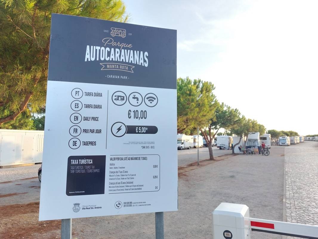 Parque Manta Rota — Sítio para autocaravanas in Vila Nova de Cacela