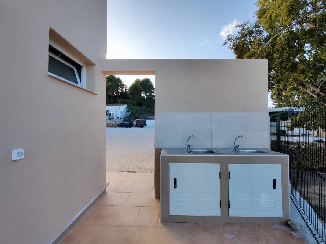 Motorhome Park Xaló — Stellplatz in Jalón