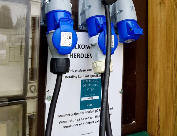 Herdla Campsite for Campervans — Photo 5