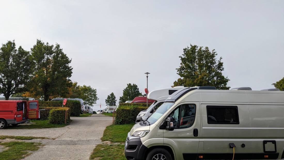 Camping Alpenblick — Area da campeggio in Hagnau am Bodensee
