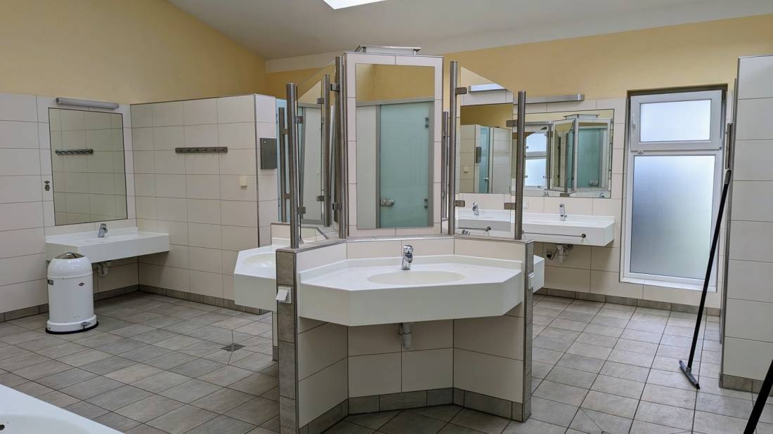 Camping Alpenblick — Campingplass in Hagnau am Bodensee