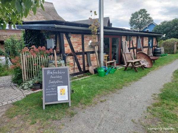 Sportboothafen Zecherin — Foto 4