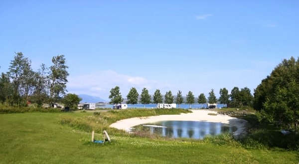 Ness Camping — Area da campeggio in Skutvik