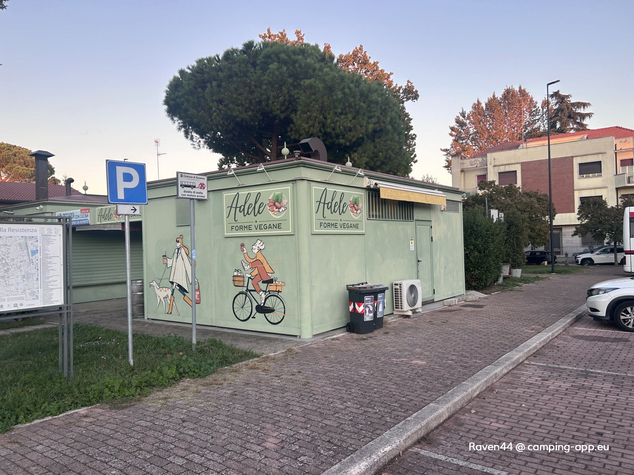 Piazza della Resistenza — Foto 3