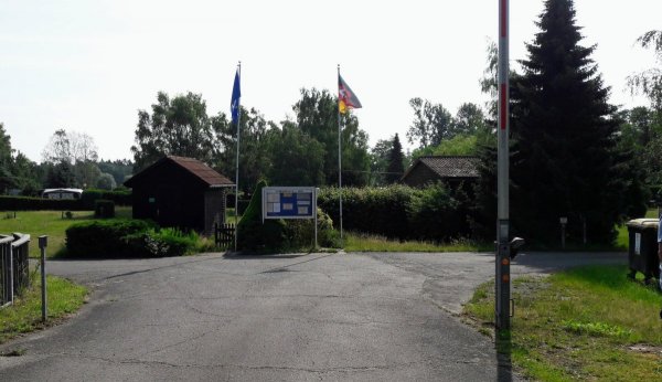 Wohnmobilstellplatz Zum Alten Wehr — Photo 4