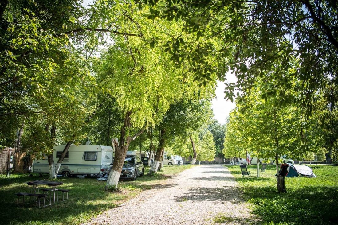 Arena Camping Budapest — Місце для кемпінгу in Budapest