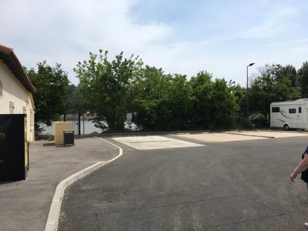 Stellplatz Istres — Ställplats in Istres