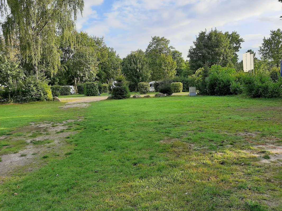 Stellplatz NorduferCamping — Campingplats in Neustadt/Mardorf / Niedersachsen