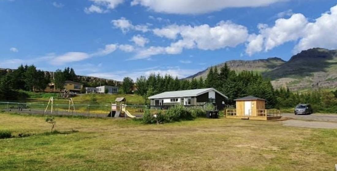 Tjaldstæði Breiðdalsvíkur — Campingplatz in Breiðdalsvík