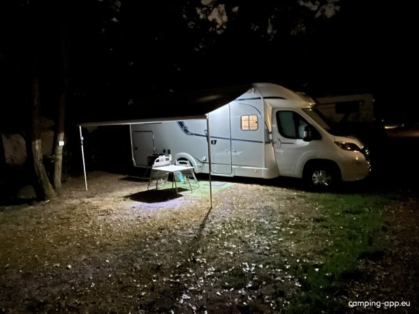 Yelloh! Village Camping Bordeaux Lac — Foto 2