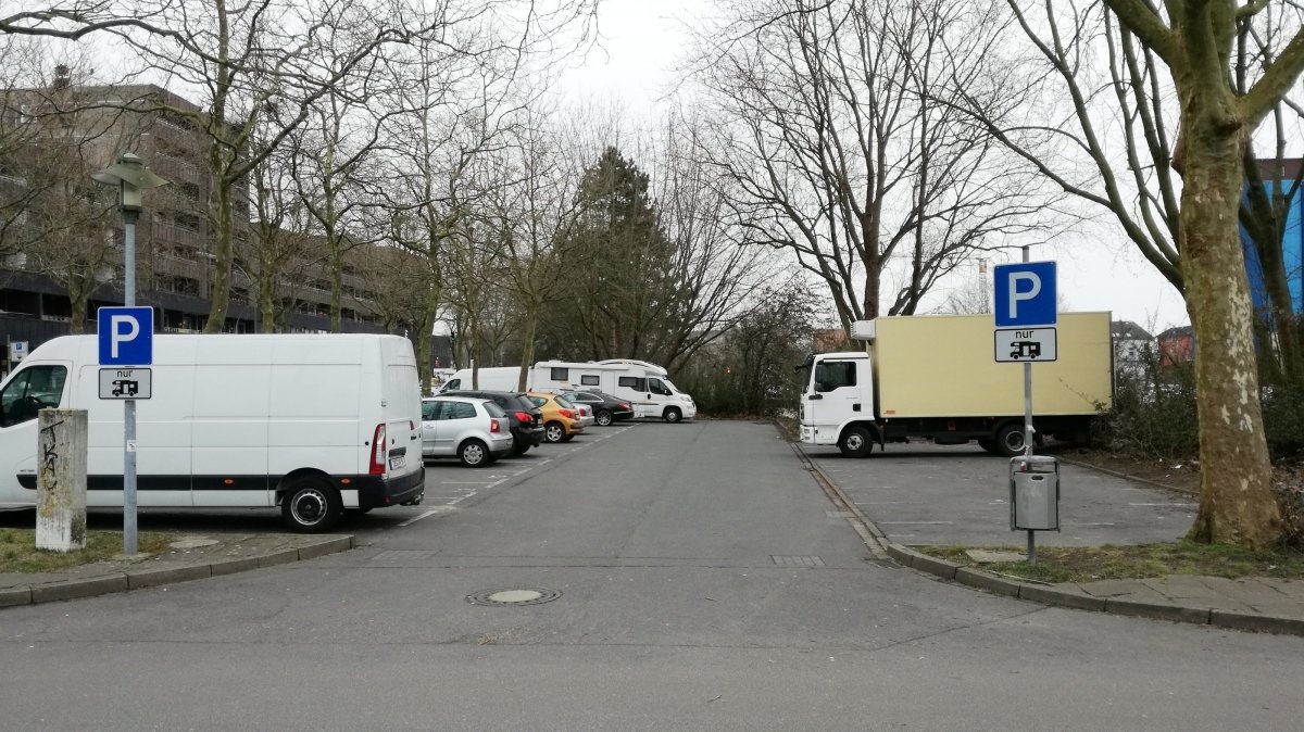 Stellplatz Elmshorn — Area Autocaravanas in Elmshorn