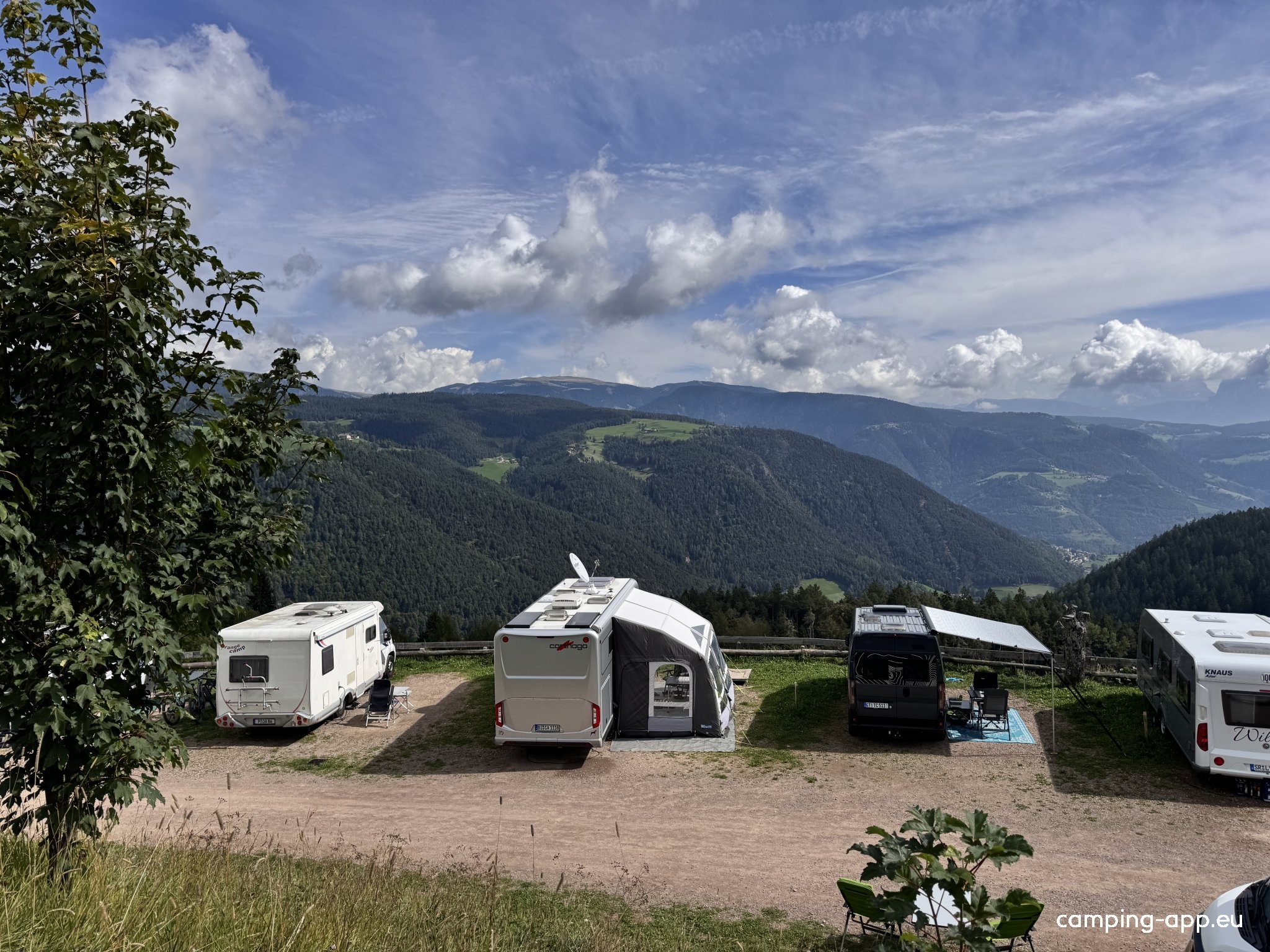 Camping & Chalet NATUR IDYLL SALTEN — Campingplass in Jenesien