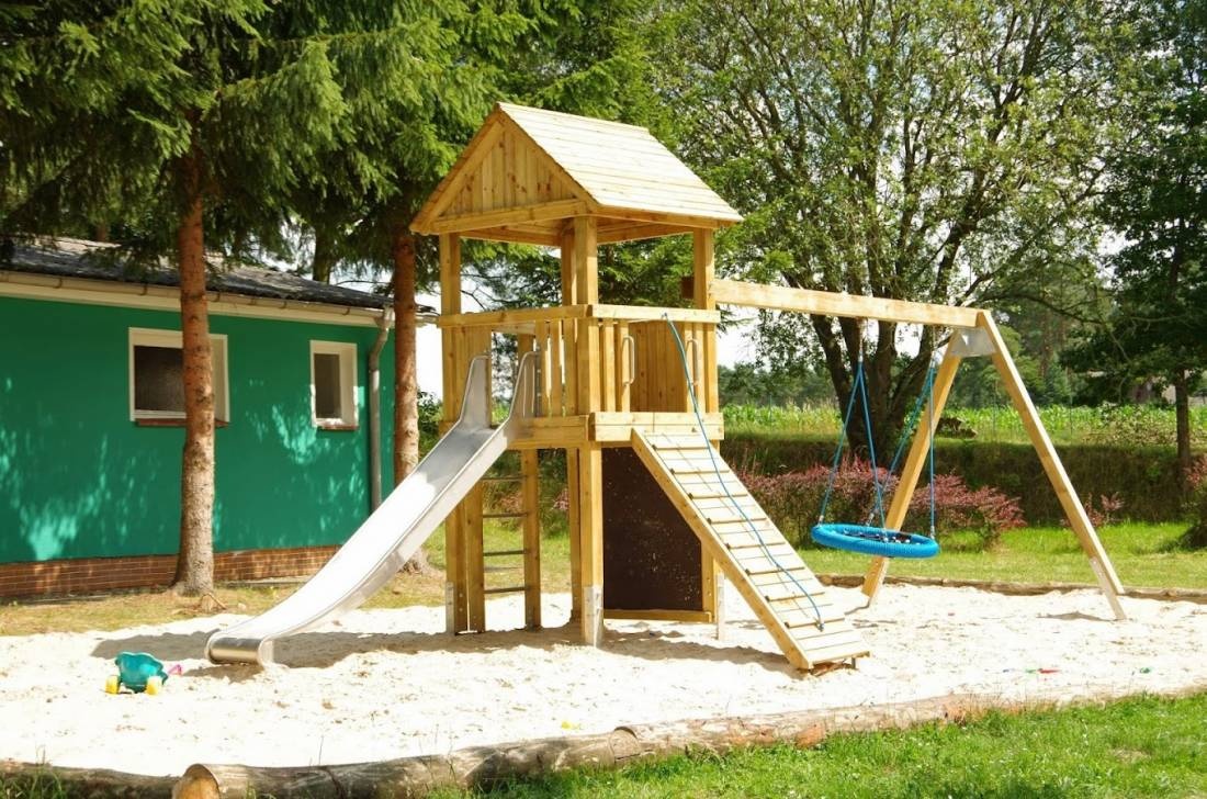 Campingplatz am Garder See — Camping Site in Lohmen