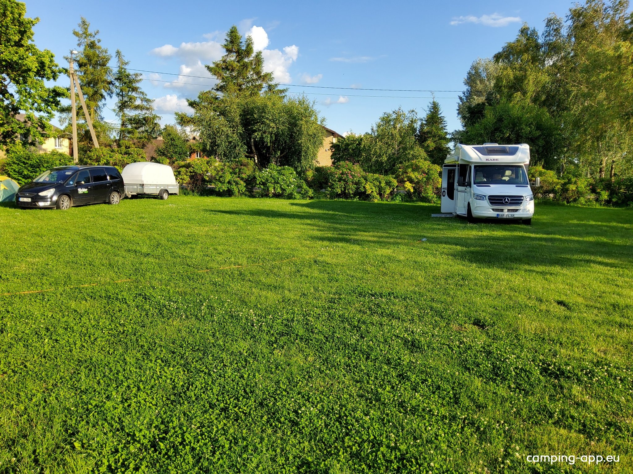 Mini Camping — Kemp in Pajismeniai