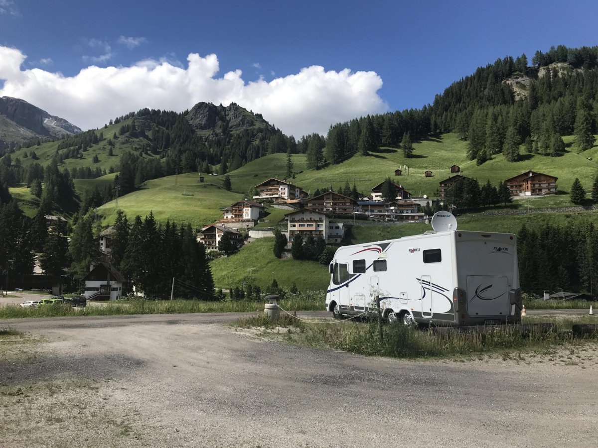 Area Sosta Arabba — Stellplatz in Arabba