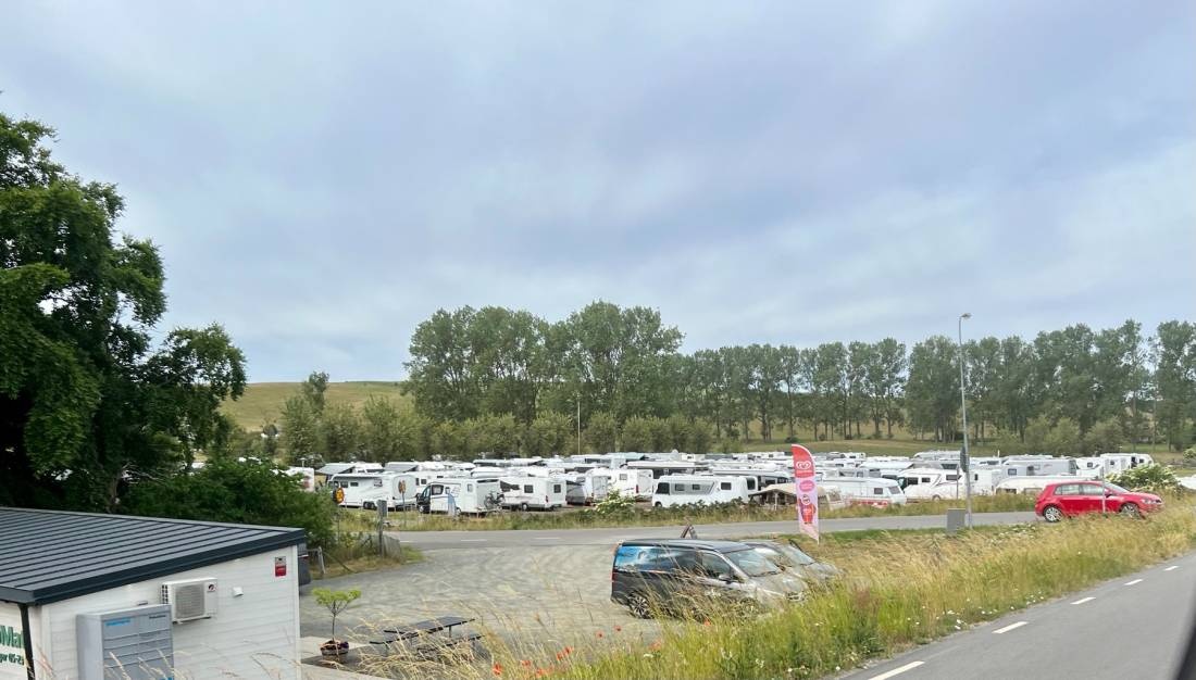 Solans Mack Ställplats — 露营车营地 in Löderup