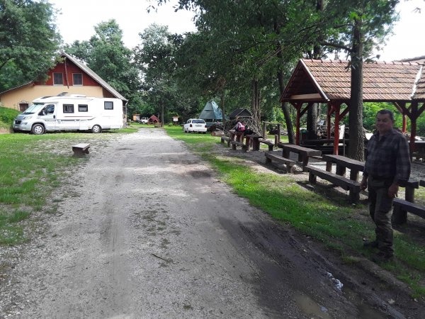 Dregylvar nomad tabor — Campingplads in Drégelypalánk