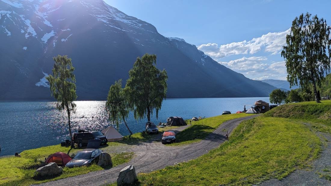 Helset Camping — Campingplads in Loen