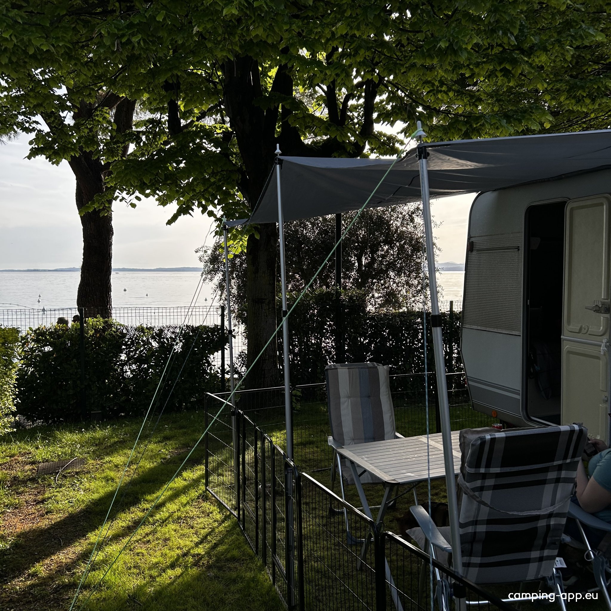 La Rocca Camping Village **** — Kamp yeri in Bardolino