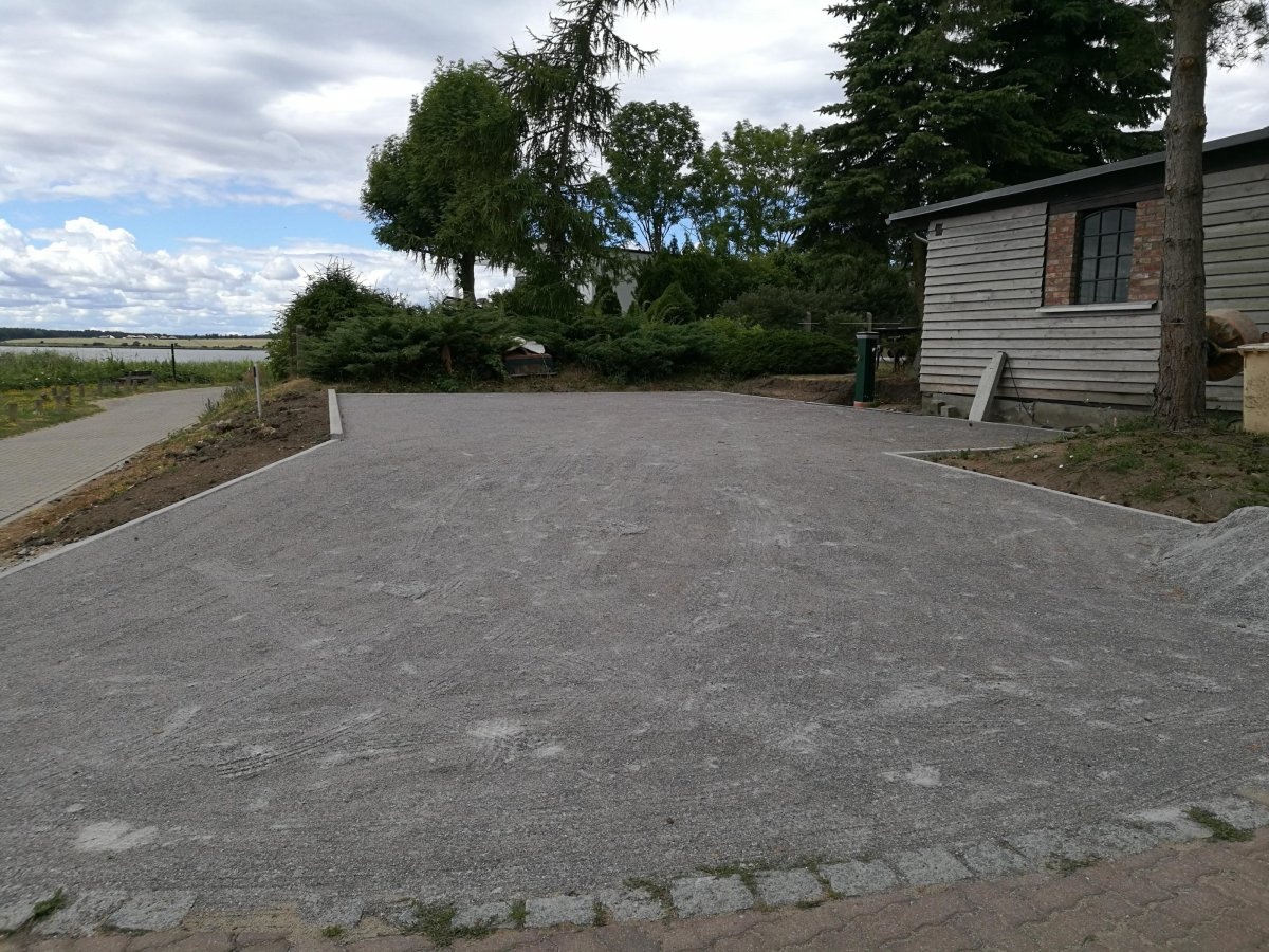 Usedom Achterwasserblick — Aire camping car in Sauzin