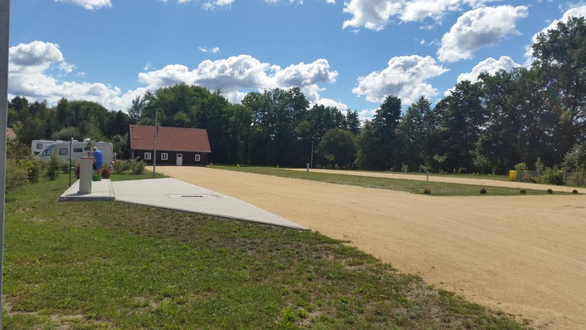 Wohnmobilstellplatz Erlichthof — Bobilplass in Rietschen
