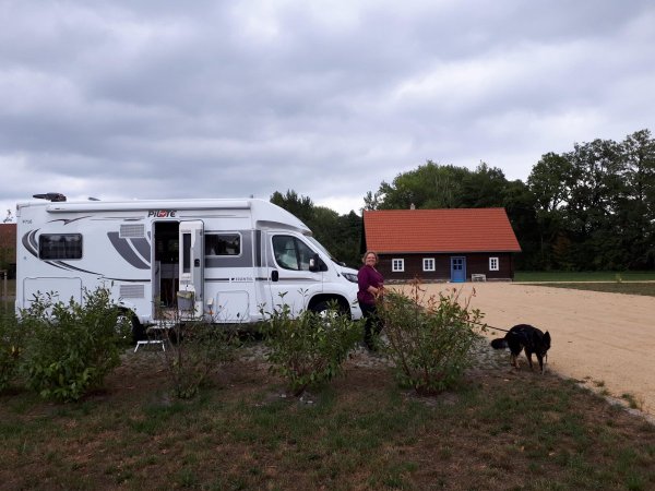 Wohnmobilstellplatz Erlichthof — Photo 4