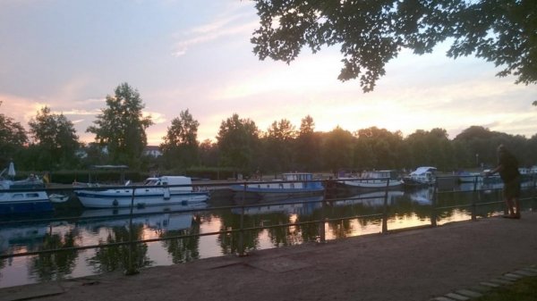 Stellplatz Épinal am Kanalhafen — Photo 3